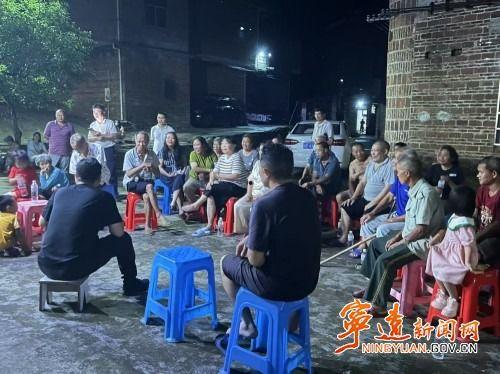 乡下聚集吃瓜事件视频大全,揭秘聚集吃瓜背后的欢乐时光